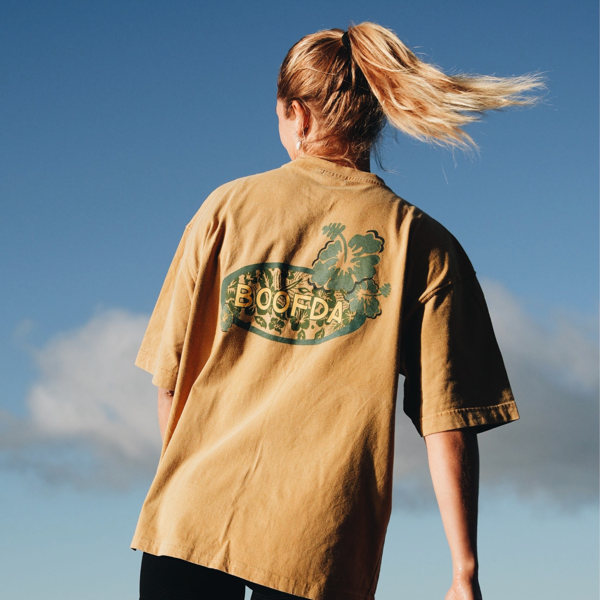 Hibiscus Tee - Dijon