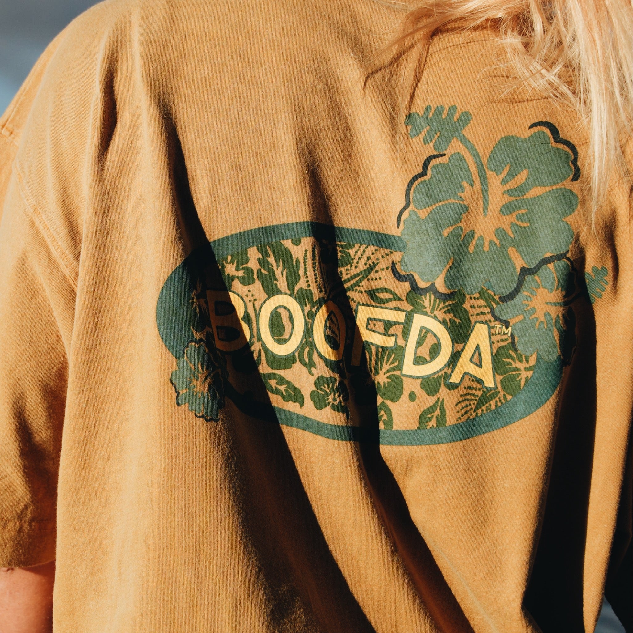 Hibiscus Tee - Dijon