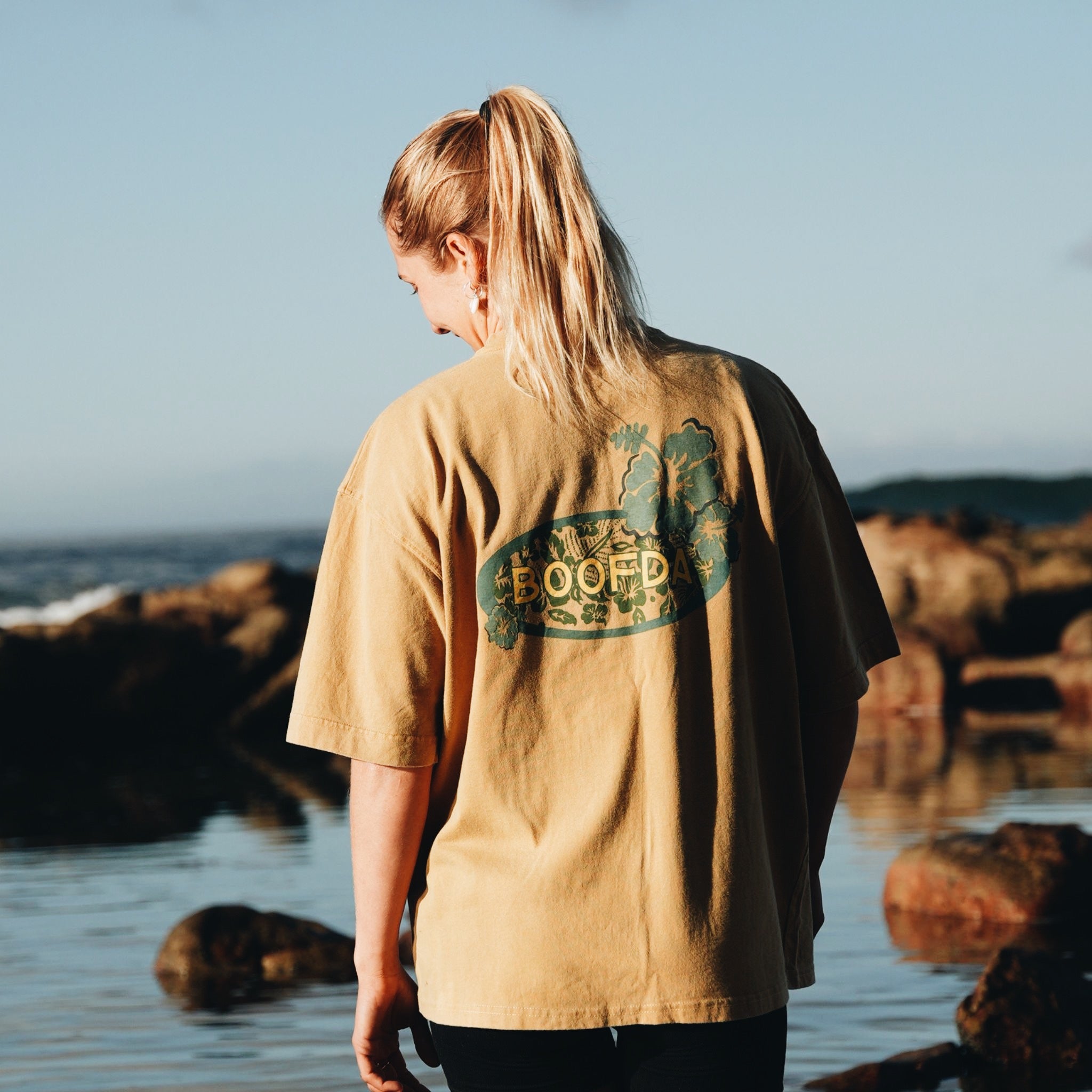 Hibiscus Tee - Dijon