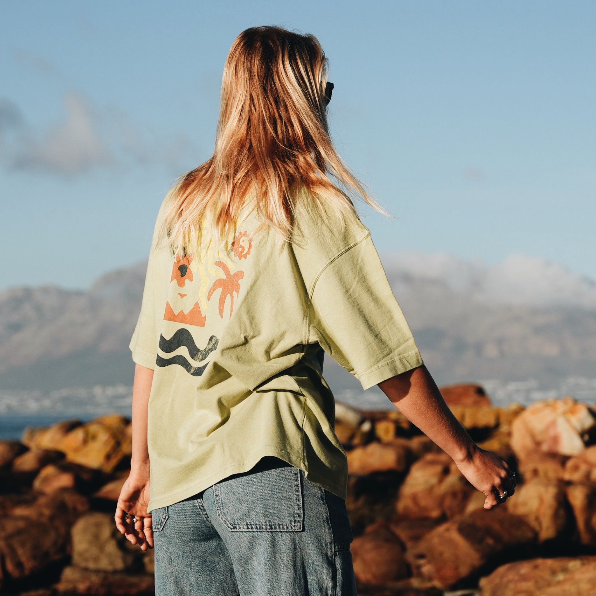 Sunshine Tee - Pistachio