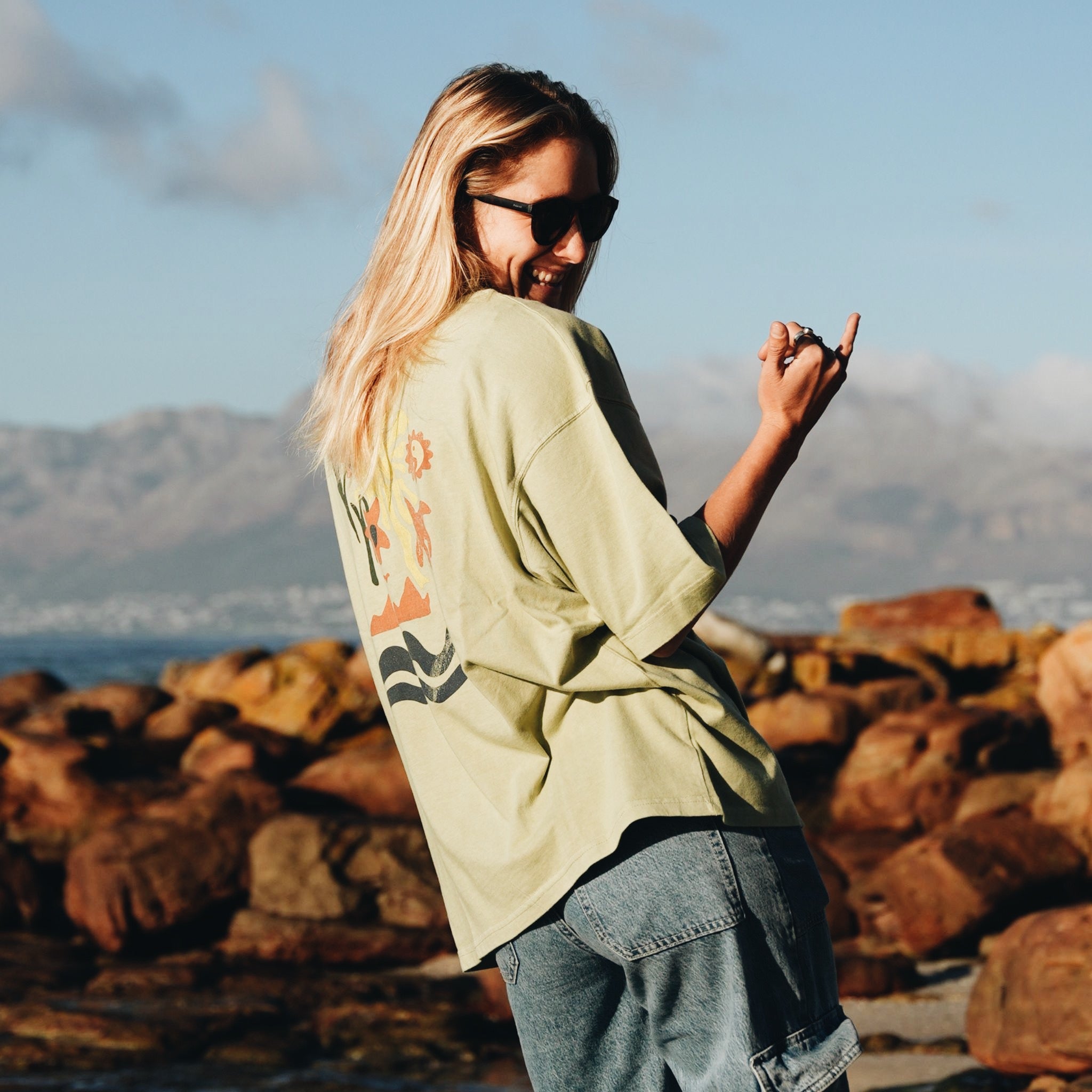 Sunshine Tee - Pistachio